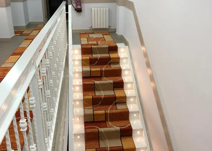 ゲストハウス Miribilla 2*